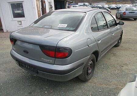 Renault Megane Classic Century RT 1.6e **Tüv bis 03/27**