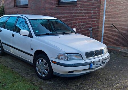 Volvo S40 1.8 -