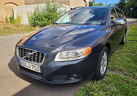 Volvo V70 2.5FT Inscription Autogas LPG