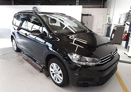 VW Touran Volkswagen 1.5 TSI Comfortline (EURO 6d)