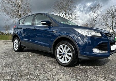 Ford Kuga 2,0 TDCi 2x4 110kW Titanium Titanium
