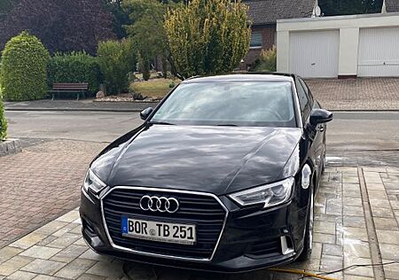 Audi A3 1.6 TDI - Limousine - Lückenlos gepflegt