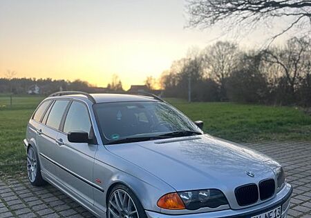 BMW 320i E46 Touring 6-Zylinder
