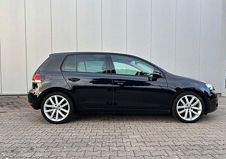 VW Golf Volkswagen 1.4 TSI 90 kW Highline