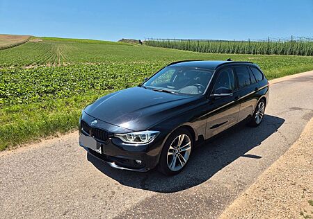 BMW 320i Touring Advantage Advantage
