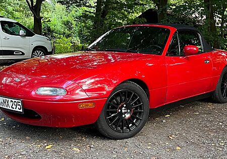 Mazda MX-5 1.9i