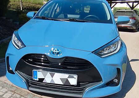 Toyota Yaris 1,5-l-VVT-i Hybrid CVT Y20 Club Y20 Club