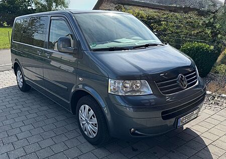 VW T5 Multivan Volkswagen Atlantis
