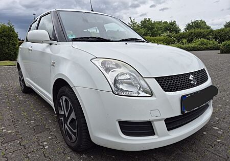 Suzuki Swift 1.3 68 kW Klima