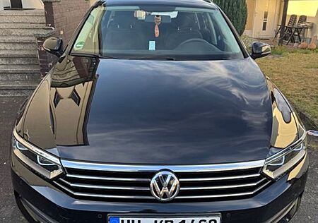 VW Passat Variant Volkswagen 1.4 TSI Trendline Variant Tre...
