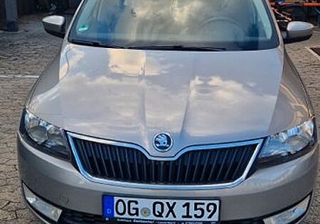 Skoda Rapid 1.6 TDI 66kW Drive Spaceback Drive