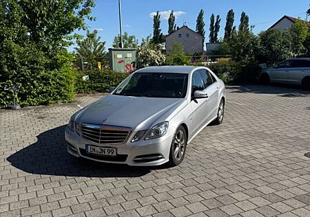 Mercedes-Benz E 250 CDI 4MATIC BlueEFF. ELEGANCE Aut. ELEGANCE