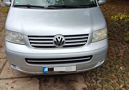 VW T5 Caravelle Volkswagen , 2,5l , 131 PS