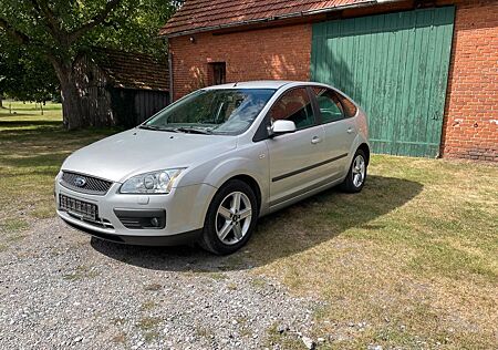 Ford Focus 1,6 Fun X