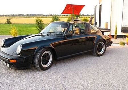 Porsche 911 Urmodell 3,0 SC Targa Motor, Getriebe revidiert