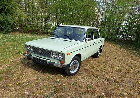 Lada 2106 mit frischem TÜV und H-Zulassung