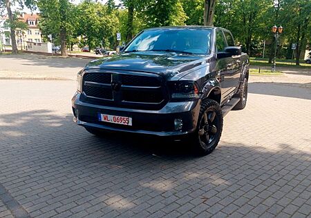 Dodge RAM 70000 km offroad 5.7 4x4