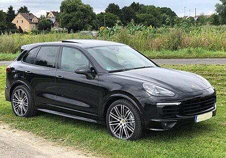 Porsche Cayenne S Diesel Sport Design Pano/Approv.+Key