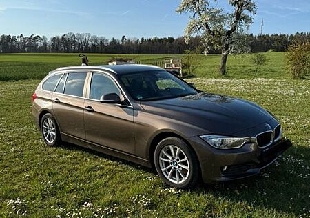 BMW 318d Touring -