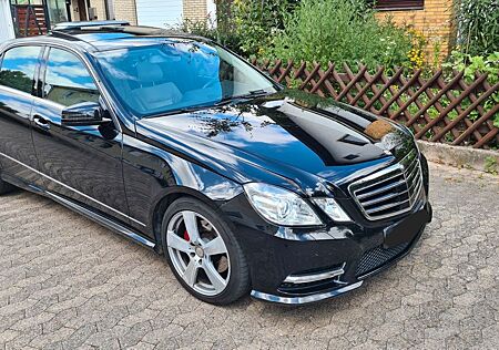 Mercedes-Benz E 350 CDI BlueEFFICIENCY Euro 6 AMG Paket