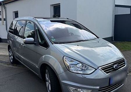 Ford Galaxy 2,2 TDCi 147kW DPF Titanium Autom. Ti...
