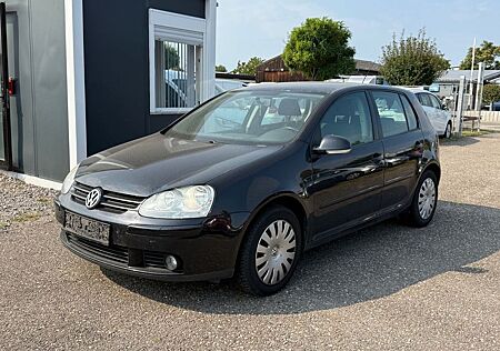 VW Golf Volkswagen V Lim. Tour