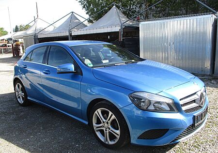 Mercedes-Benz A 180 CDI Navi Leder Klima Kamera SR+WR auf Alu