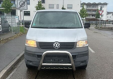 VW T5 Transporter Volkswagen Kasten-Kombi lang 1 Hand / AHK