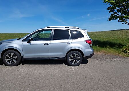 Subaru Forester 2.0X Exclusive Lineartronic Exclusive