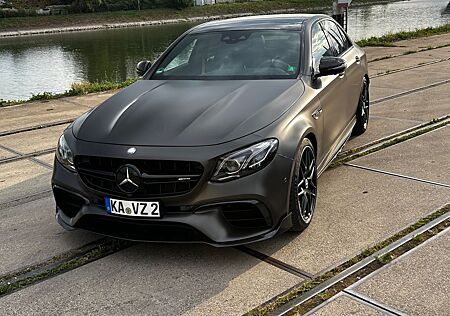 Mercedes-Benz E 63 AMG Mercedes-AMG E 63 S 4 MATIC+ Edition One