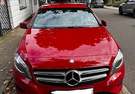 Mercedes-Benz A 180 Urban Blue Efficiency