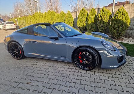Porsche 991 Targa 4 GTS PDK Targa GTS