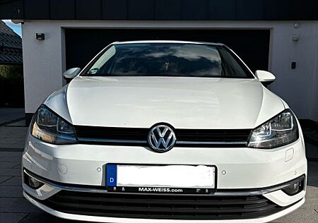 VW Golf Volkswagen VII 1.4 TSI 92kW Sound