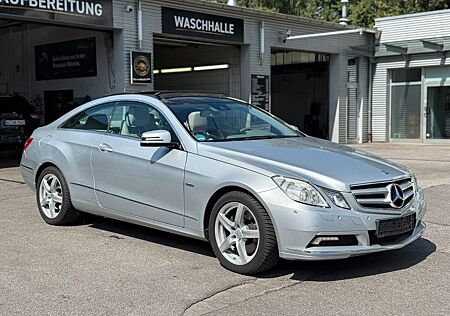Mercedes-Benz E 350 Coupe BlueEfficiency Leder*Pano-Schiebed.*