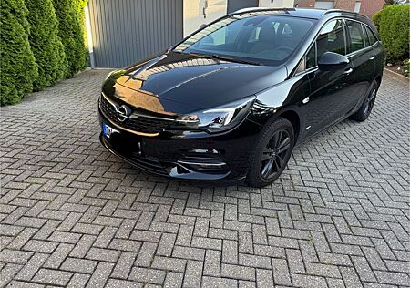 Opel Astra ST 1.2 Di Inj Turbo 81kW Design & Tech...