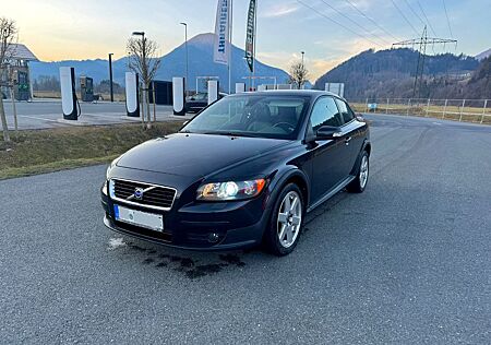 Volvo C30 D5 Summum 2.4 M66