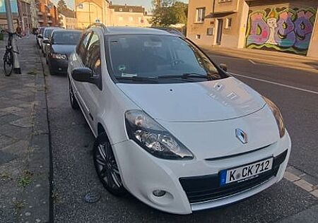 Renault Clio Grandtour Night & Day TCE 100 Dynamique