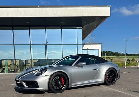 Porsche 992 Carrera 4 GTS Cabriolet Carrera GTS