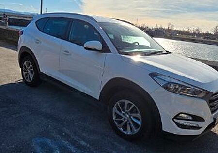 Hyundai Tucson 2.0 CRDi 100kW Style 4WD Automatik Style