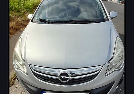 Opel Corsa 1.4 111 Jahre Edition
