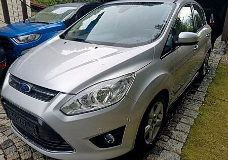 Ford Grand C-Max 1,5TDCi Titanium NAVI+AHK+KAMERA