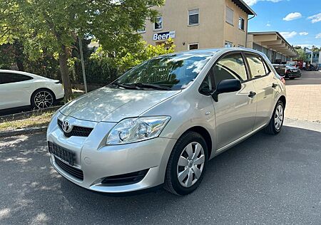 Toyota Auris Basis