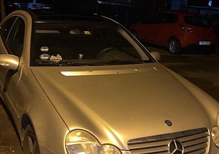 Mercedes-Benz C 200 C200 Kompressor Sportcoupe