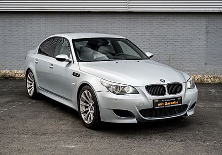 BMW M5 E60 Sehr gepflegter Zustand