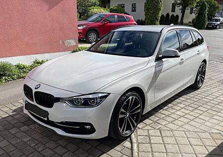 BMW 320i xDrive Touring Automatic -