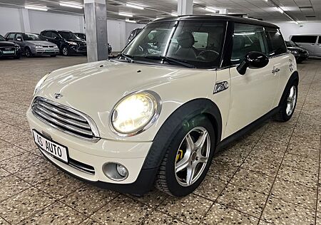 Mini Cooper 1.6 * Xenon * Leder * SHZ * Pano