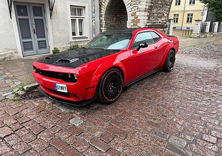 Dodge Challenger Scat Pack SRT