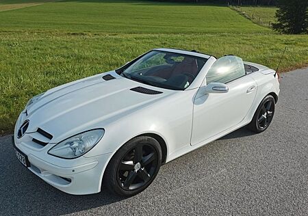 Mercedes-Benz SLK 200 KOMPRESSOR - Service u. Öl neu - TOP