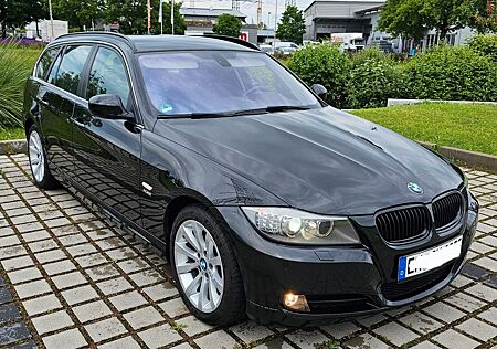 BMW 330i xDrive Navi Automatik Leder