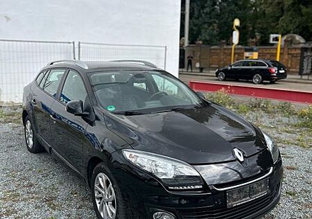 Renault Megane TÜV 01/2027